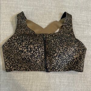 Lululemon 36D Enlite Front-Zip Bra *High Support Cross-Back Bra